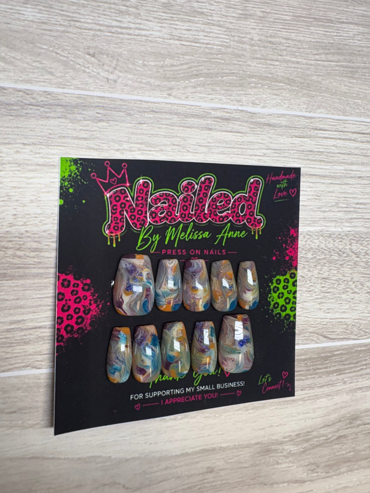 π Mystic Marble Press-On Nail Set